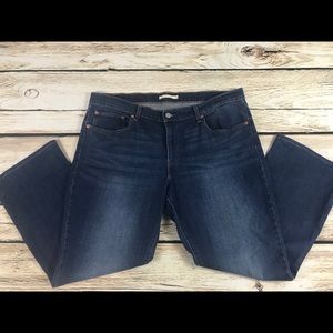 Levis 415 Relaxed Bootcut Size 33 Stretch Distress